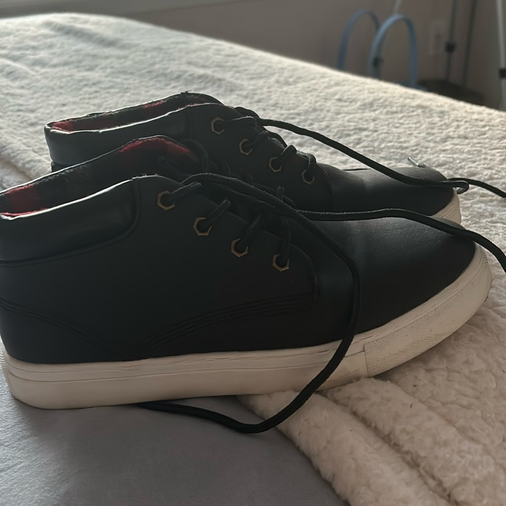 Boys Deer Stag Warren Boot size 4 ~pre-loved, good condition